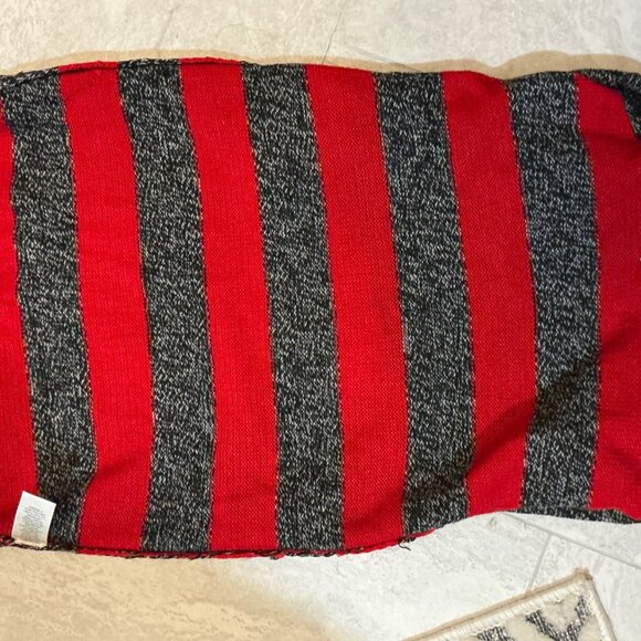 Derek Heart Space Penguin hoodie with 5 gold bells stripe back and sleeves - Picture 10 of 16